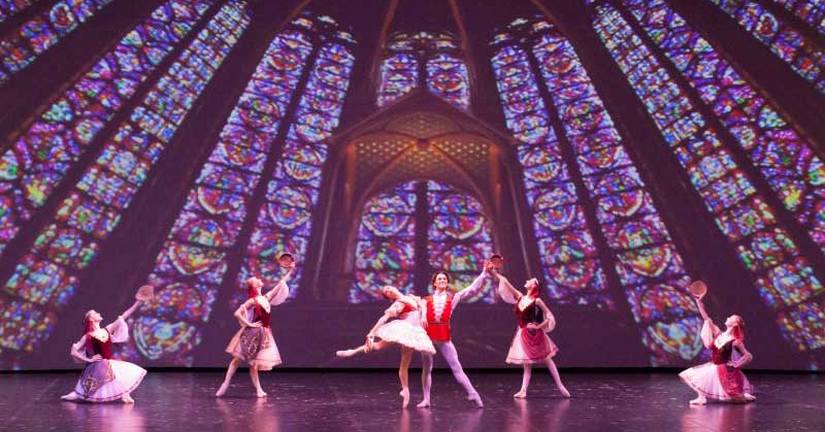 CONSOR - официальное танцевальное покрытие Международного фестиваля балета